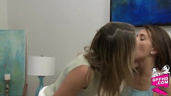 Preview 2 of Doing Sex Bed - Sensual lesbains 1041