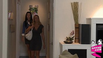 Preview 2 of Hd Lesbian Rub Pussy Orgasmus - Sensual lesbains 0635