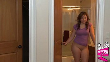 Preview 2 of Pieci - Sensual lesbains 1432