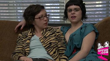 Preview 2 of Sill Tutne Bala Video Xxy - Sensual lesbains 0168