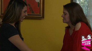 Preview 4 of Ikfpdlxxe - Girls enjoying girls 0387