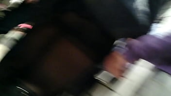Preview 2 of Lan Dance - Serbian MILF upskirt in shop - Matorka pokazala guzicu u sopingu