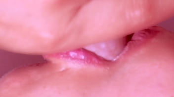 Preview 3 of Sex While Eat Under Table - stepmother gives me a blopwjob