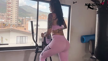Preview 1 of Tits Saggy Mom - I take pictures in the gym and end up masturbating