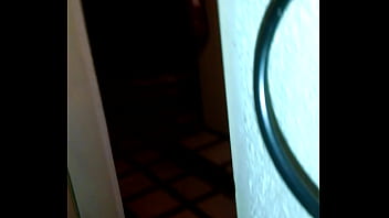 Preview 1 of Video Argentina Casero Tatuaje - Esposa Cojiendo en el hotel con puerta abierta ricos gemidos