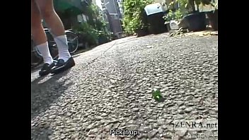 Preview 4 of Latino Papis - Japanese marbles insertion for jump rope Subtitled