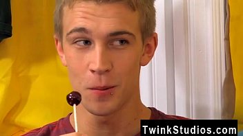 Preview 1 of Fresh Tube Porn Porno3 - Boner skater nude gay Gabriel has issues with his parents and Patrick