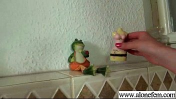 Preview 1 of Des Fame Noir - Alone Horny Girl Start Play With Things As Sex Toys vid-04