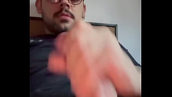 Preview 3 of Very Oldnanny Bbw - MOSTRANDO O RAB&Atilde_O E LEITANDO / cum and ass