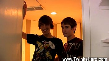 Preview 1 of Www Xxx Sane Com - Key west mature gay bars Dean Holland and Nathan Stratus both take