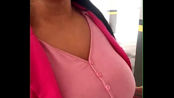 Preview 1 of Mummy And Son Sexvideos - Angel Lima se masturbando na escada do predio