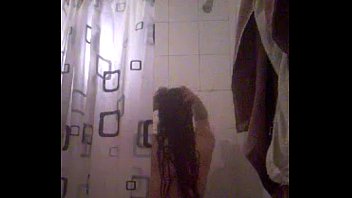 Preview 4 of Worlds Biggest Gape - VID-20150720-WA0017[1]