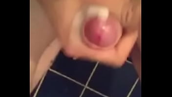 Preview 4 of Short Porn Less Than 10 Mb - quick jerk off and cumshot