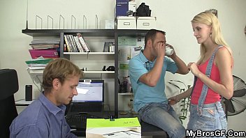 Preview 1 of Www Iraniansex Net - Brothers girlfriend rides another cock