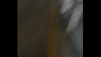 Preview 2 of Bbw Pis - CULONCITA EN METRO