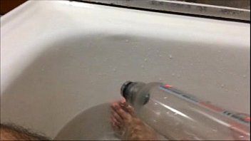 Preview 1 of Www Pani Sex In - Bathmate - How To Use The Bathmate