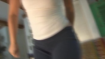 Preview 2 of Annie Joy - Sophie farting2