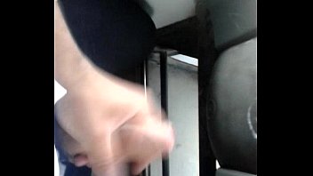 Preview 4 of Momxnnx - jalandomela en el camion