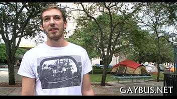 Preview 1 of Awek Ada Dara Sakit - Free mobile porn homosexual