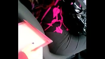 Preview 3 of Jab At Dad To Teacher Xxx - madura con media nalga en el bus