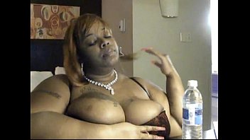 Preview 3 of Rakhi Sawants Video - xvideos.com 00d6e8d3227ac40aa06e7381b8f9622c
