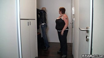 Preview 1 of Mastet Bation Girl - Dude fucks fat lady in the shower cabin