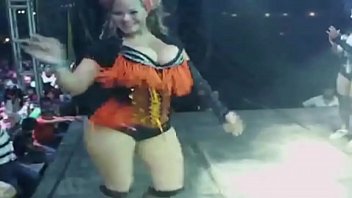 Preview 4 of Mood Boy - mexicana digna para una paja