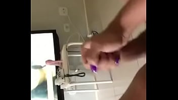 Preview 3 of Gay Male To Male Massage Vidos - Gabrielly Close