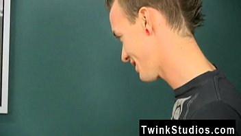 Preview 1 of Xporn Tubekantishah - Gay men who love to kiss and eat cum Dylan Chambers is none too
