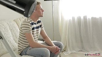 Preview 1 of Horreni X Vido - Care for a fuck_