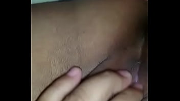 Preview 3 of Sexy Ass Asian Rubbing - MI EX ME MANDA VIDO PARA CALENTARME