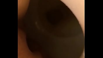 Preview 4 of Xxbangoli - Isabella Holloway Peeing