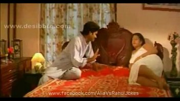 Preview 1 of Changing Masturbates - Fat Chubby Aunty Shakeela With Neighbor