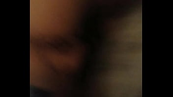 Preview 4 of Gemendo E Gozando Gostosa - Fingering out business with my BBW Friend