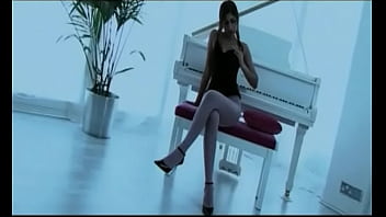 Preview 1 of Malezia Solo - Sahara Knite Rocks her Ass and Gives a sensational anal Display