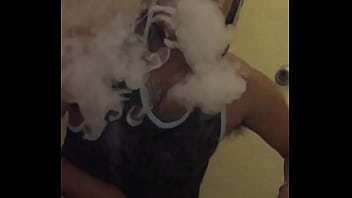 Preview 2 of Hljghnaud - Latino taking a smoke