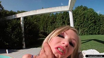 Preview 4 of Kovalam Mms Sex - Erotic blonde masturbating her hungry cunt outdoor