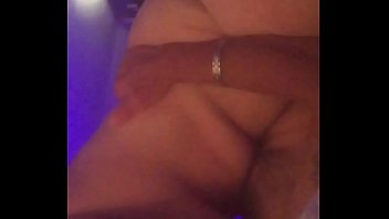 Preview 4 of Phil Hot Xxx - Mama&#039_s on top