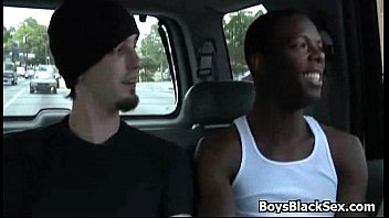 Preview 1 of Www Bp Vedio - Black guy fucks white boy - Blacks On Boys 01