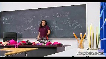 Preview 1 of German Hd Stefan - Tiny teen pussy Dillion Harper 4 91