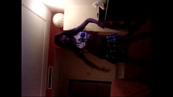 Preview 3 of Twins Eating Eachother Out - Tania loca
