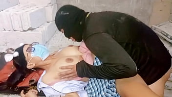 Preview 4 of Girls Hot Sexes - Istorya ng trabahador at daughter ng may Ari ng bahay na nagkantutan
