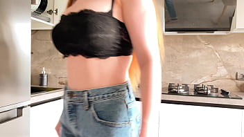 Preview 1 of Opan Voliom - Stepmother Caught Stepson Handjob and Brazenly Fucked him - Russian Amateur with Conversations