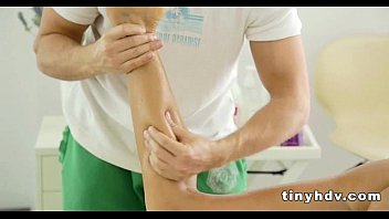 Preview 4 of Land Mata Xxx Video Hd - Perfect teen gettiing fucked deep Carre 6 41
