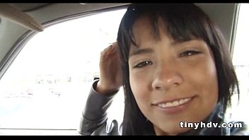 Preview 4 of Kiesha Grey And Dani Daniel - Perfect latina teen Abril Santamaria 31
