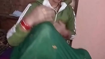 Preview 1 of Myanmar Mother And Son Real - Jija ji ne sali ko sasural me akela pakar khade khade choda,  Indian hot girl was fucking in standing position