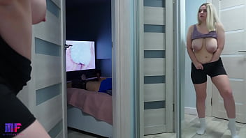 Preview 2 of World Moty Xxx - Stepdaughter with big tits spies on stepdad