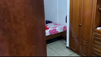 Preview 1 of Sanny Leone Sax Video - Entro al cuarto de mi hijastra y la consigo masturb&aacute_ndose