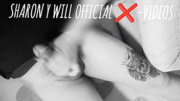 Preview 1 of Make Out Turns - Le jalo su verga a mi vecino,  le hago una chaqueta a mi vecino cuando su esposa no est&aacute_ soy toda una puta
