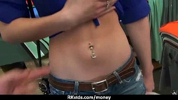 Preview 4 of Sex Dog Xx - Amateur girl likes to suck cock for cash 4